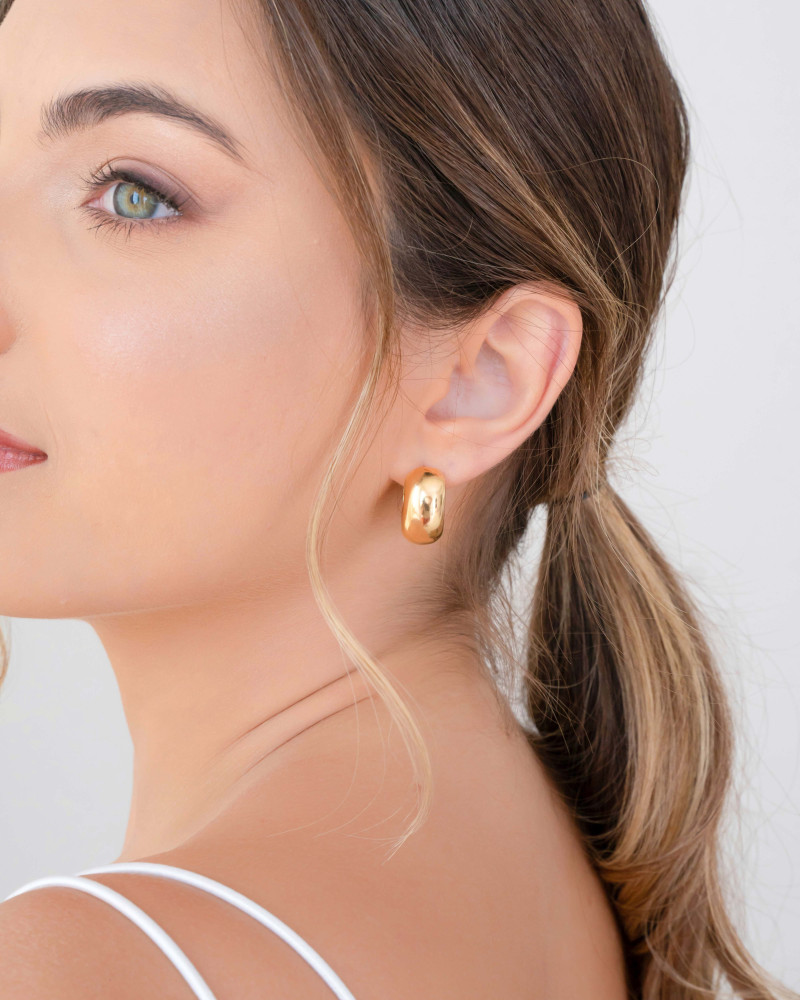 Brinco Argola Abaulada Lisa 2 cm Banhado a Ouro 18K