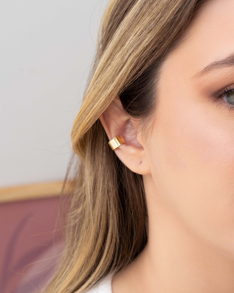 Piercing Liso Achatado Banhado a Ouro 18K