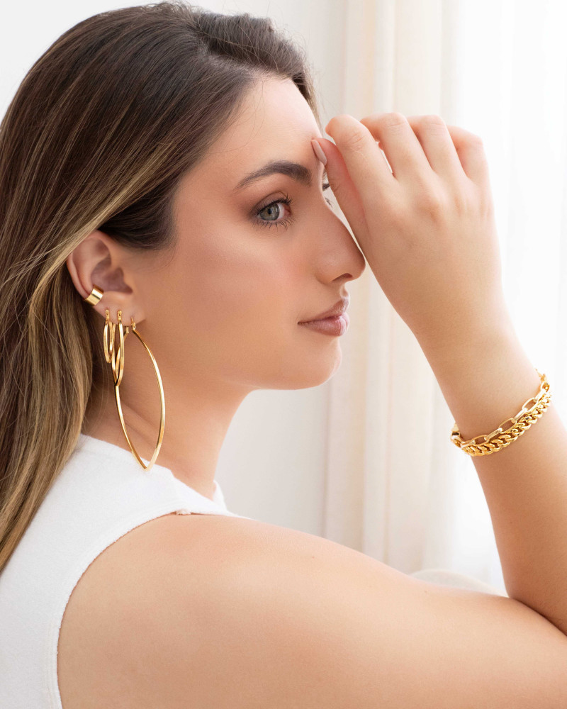 Brinco Argola Fecho Italiano Reta Elíptico Lisa 4.4cm Banhado a Ouro 18K