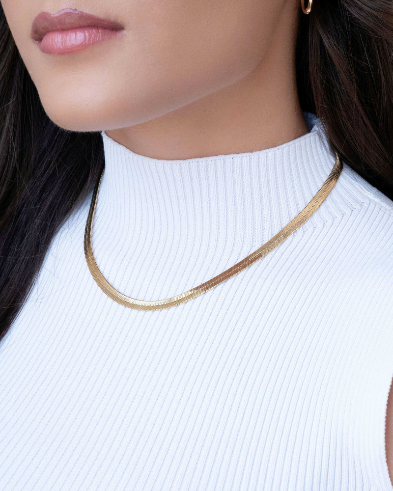 Choker Malha Fita 5 mm Banhado a Ouro 18K