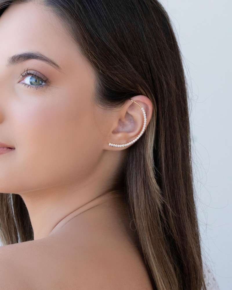 Ear Cuff Cravejado Cristal Banhado a Ouro 18K