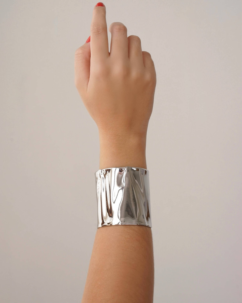 Bracelete Martelado 6.2 cm Ródio Branco