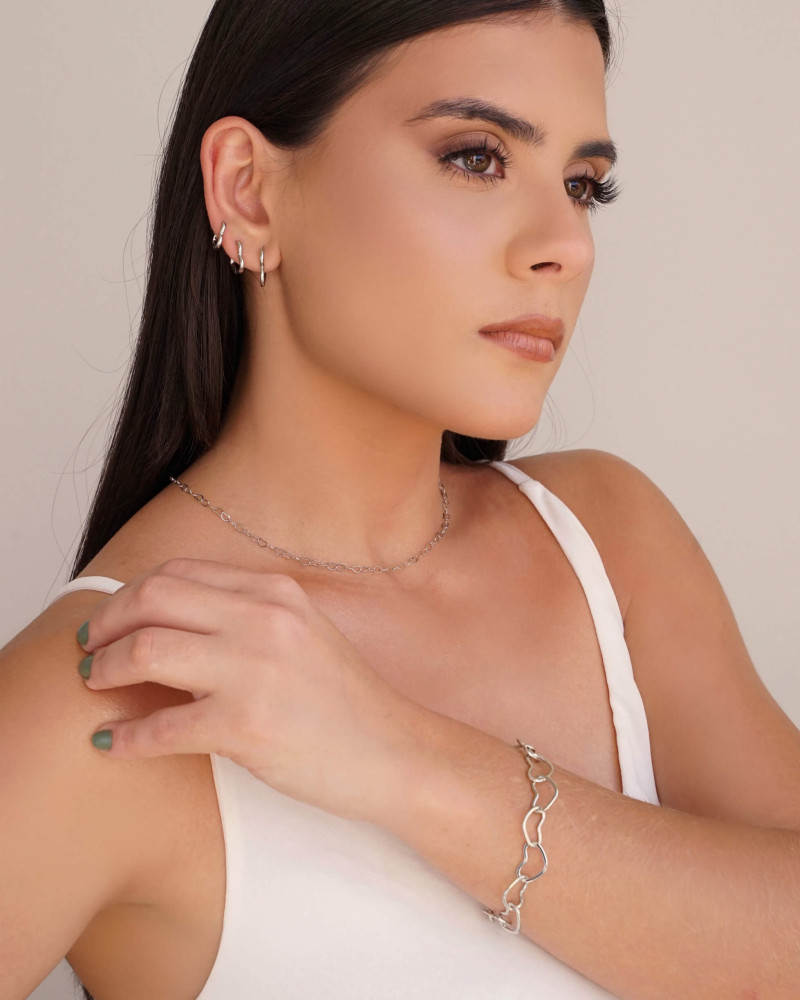 Choker Corações Vazados 3 mm Ródio Branco