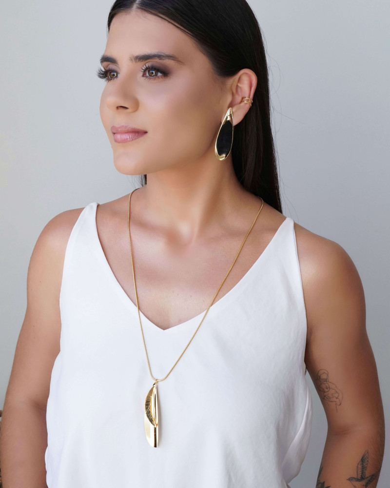 Brinco Folha Lisa 5.8 cm Banhado a Ouro 18K