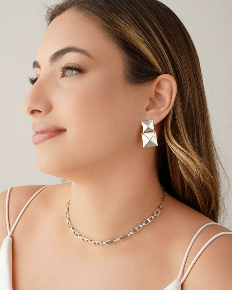 Brinco Quadrado Duplo Liso Ródio Branco