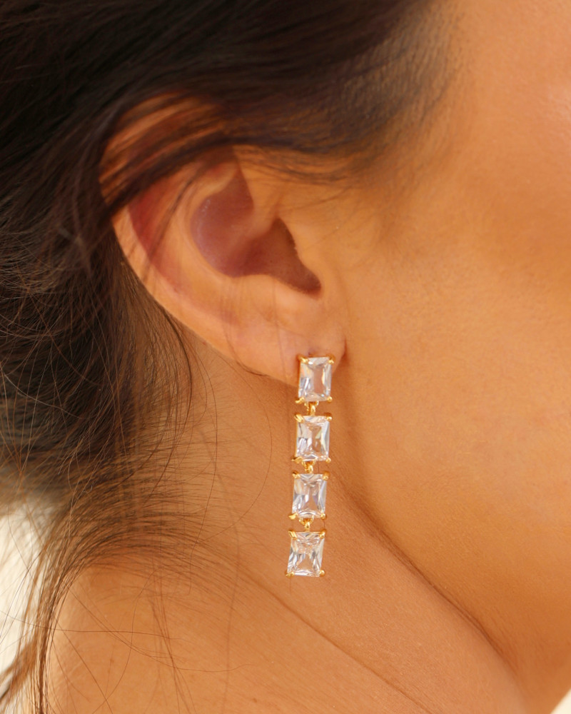 Brinco Baguetes Cristal 4.0 cm Banhado a Ouro 18K