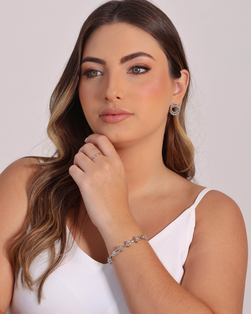 Brinco Círculos Torcidos Entrelaçados 1.8 cm Ródio Branco