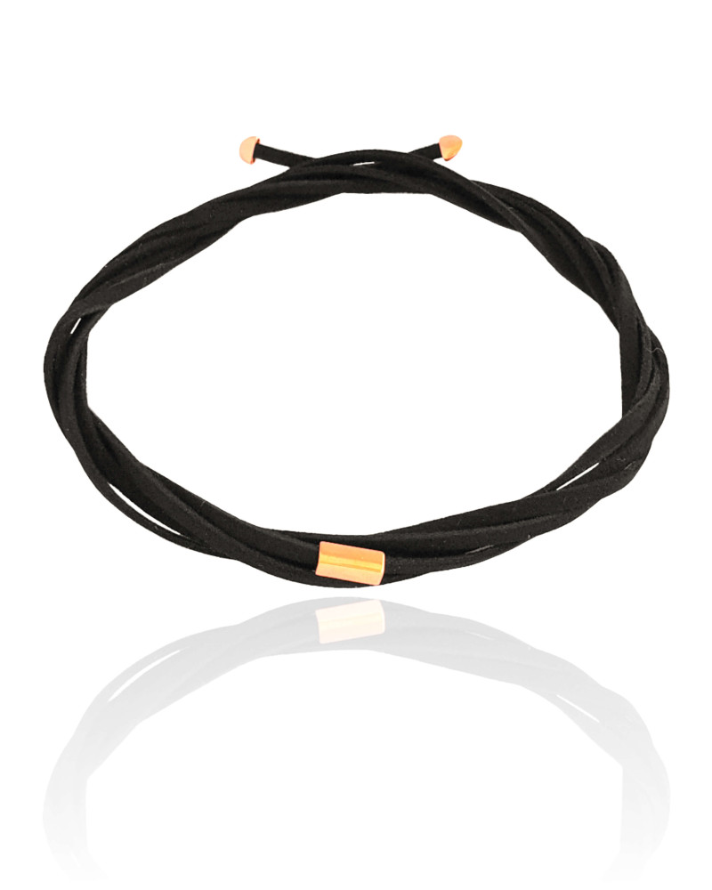 Cordão Camurça Preta Retângulo 4 mm Banhado a Ouro 18K - 1,5 m