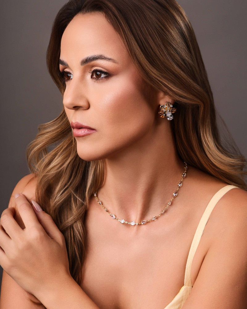 Choker Gotas Cristais 5 mm Banhado a Ouro 18K