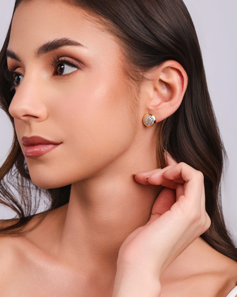Brinco Redondo Cravejado Cristal 12 mm Banhado a Ouro 18K