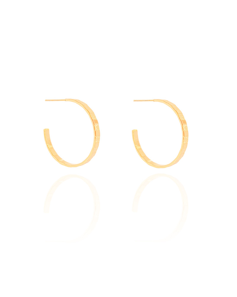 Brinco Argola Reta Esteira Texturizada 2.4 cm Banhado a Ouro 18K