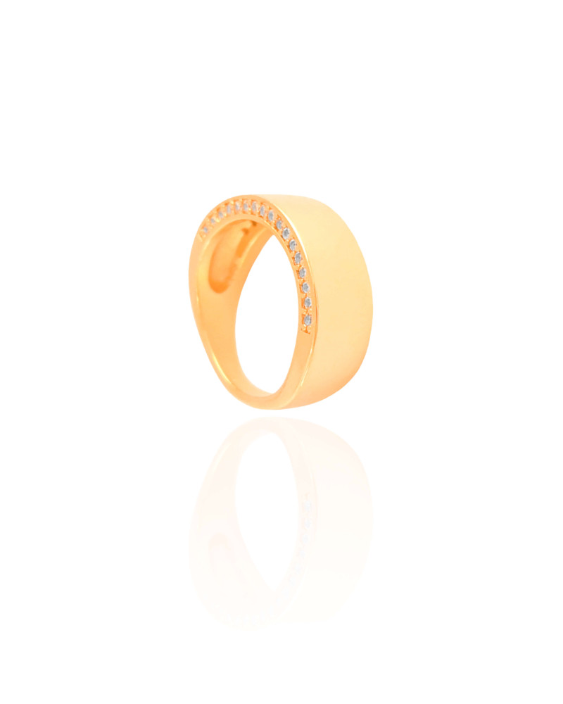 Anel Reto Liso Cravejado Cristal Tamanho 12 Banhado a Ouro 18K