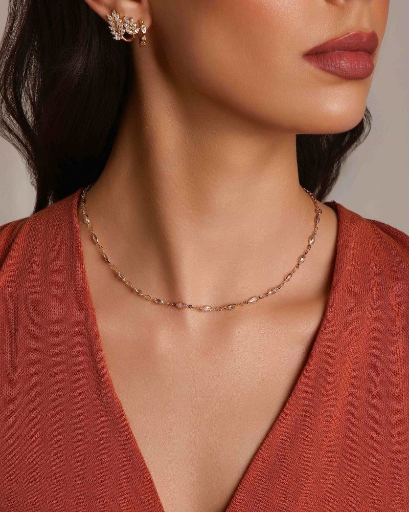 Choker Zircônia Navete 32 cm Banhado a Ouro 18K