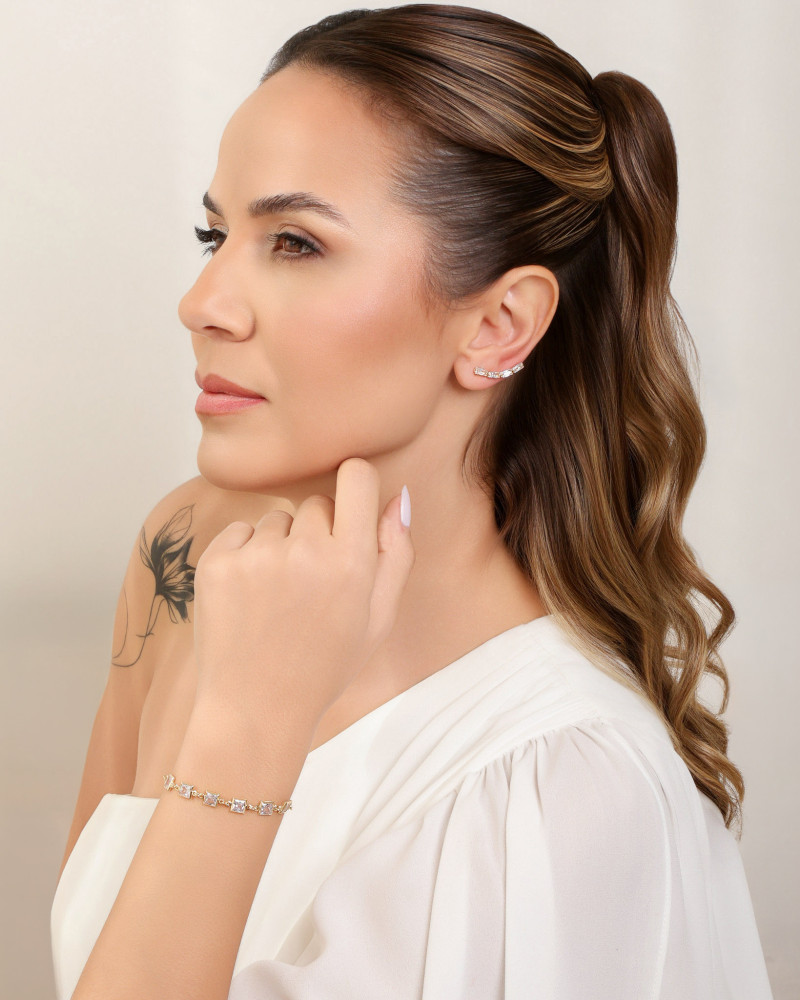 Pulseira Quadrados Cristais Banhado a Ouro 18K