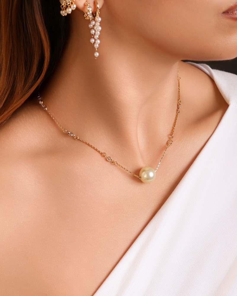 Gargantilha Ponto de Luz com Pérola Banhado a Ouro 18K - 40 cm