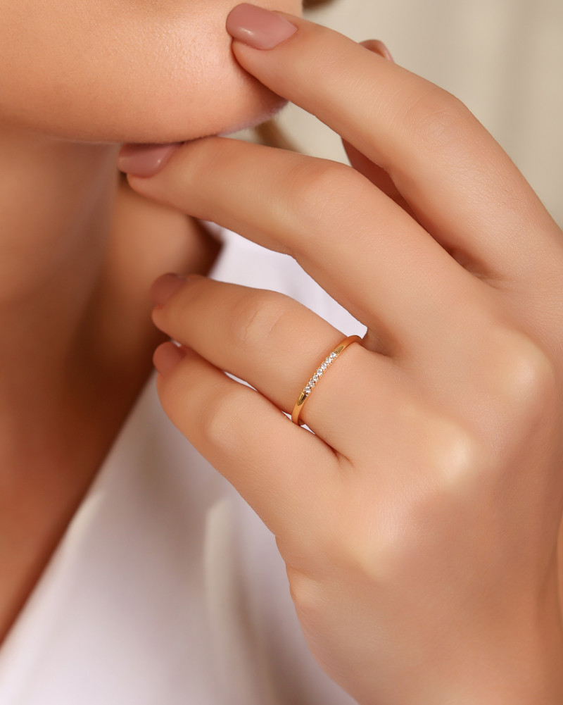 Anel Liso Cravejado Cristal Tamanho 20 Banhado a Ouro 18K