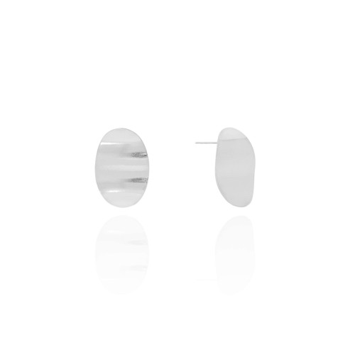 Brinco Oval Ondulado Liso Ródio Branco